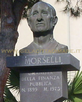 Busto Emanuele Morselli